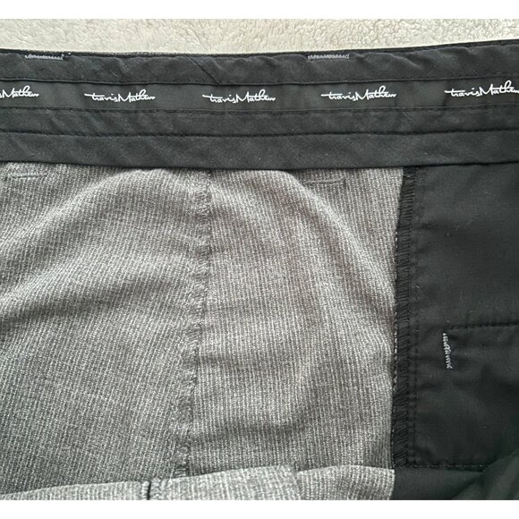 Travis Mathew Mens Gray Casual Lightweight Golf Shorts Size 36 10" Inseam - Picture 2 of 6